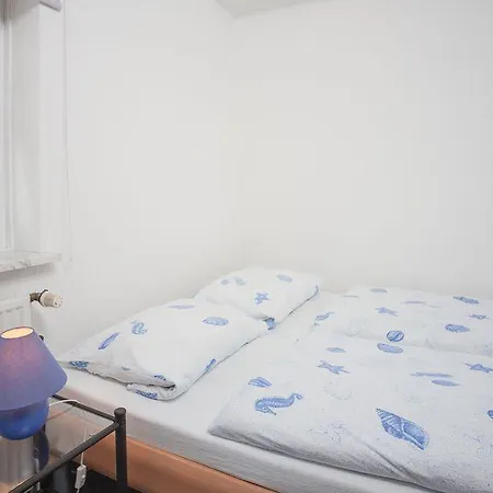 Utholmer-strasse-1-ferienwohnung-nr-05